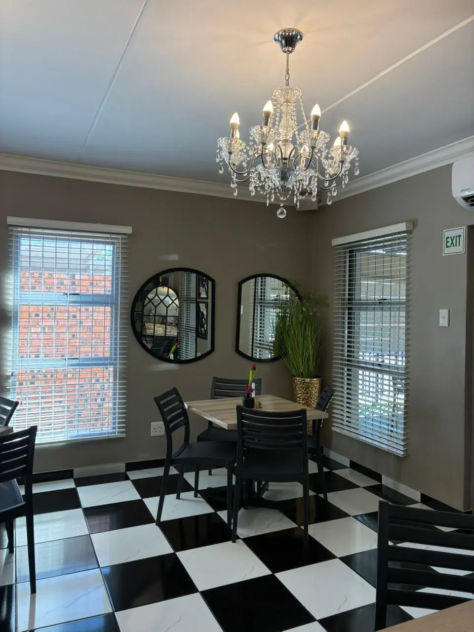 Lounge and seating corners