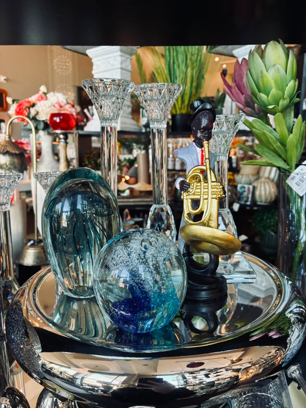 Artisanal Decor 9