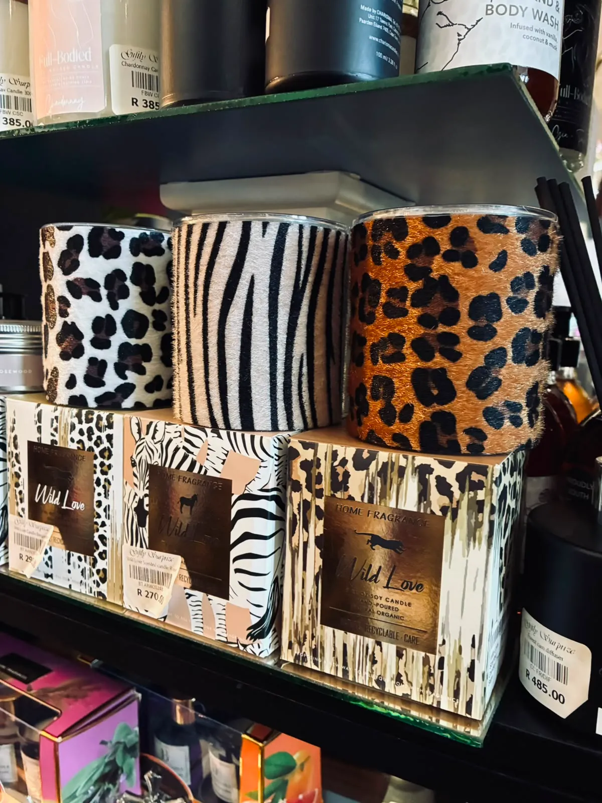 Artisanal Decor 12